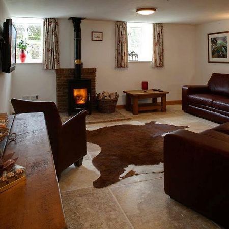 Squeak Cottage Harrogate Extérieur photo